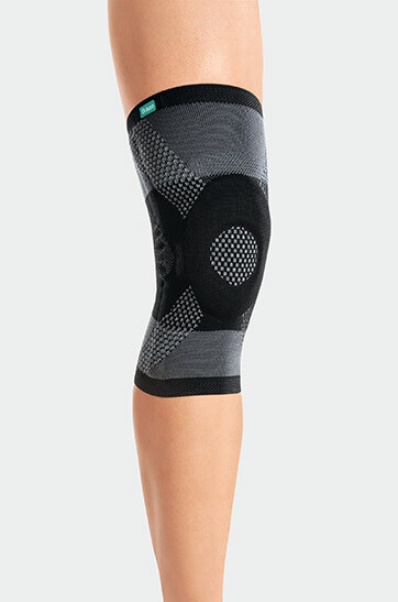 1. Productafbeelding Genu Xtra antraciet Knie met de JuzoFlex Genu Xtra in de kleur antraciet