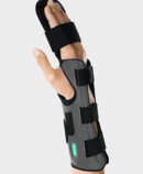 Palmar Xtec Digitus - thumb recess Right arm with Palmar Xtec Digitus wrist orthosis – wrist orthosis with finger support
