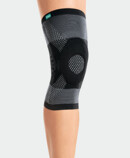 1. Productafbeelding Genu Xtra antraciet Knie met de JuzoFlex Genu Xtra in de kleur antraciet